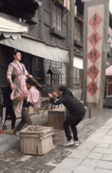 古装戏骑马的搞笑花絮动态图爆笑gif搞笑图片