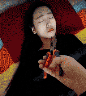 又有三天没被打了，皮痒爆笑gif搞笑图片