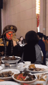 把小姐姐吓得不轻爆笑gif搞笑图片