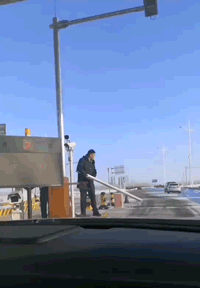 这就是新一代的人工智能爆笑gif搞笑图片