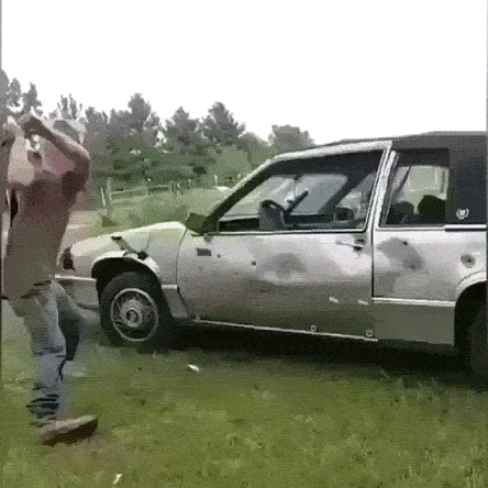 车：你老打我，当我没脾气爆笑gif搞笑图片