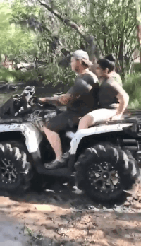 求妹子的心里阴影爆笑gif搞笑图片