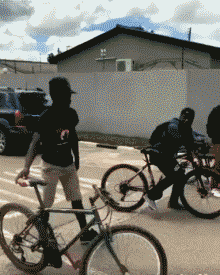 怎么看都像倒放爆笑gif搞笑图片