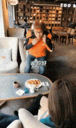 外卖小哥解锁新技能爆笑gif搞笑图片