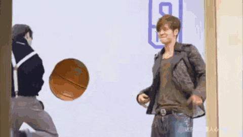 鸡你太美VS多人运动gif恶搞动图DIY斗图gif搞笑图片