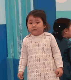 尴尬发表情gif搞笑图片