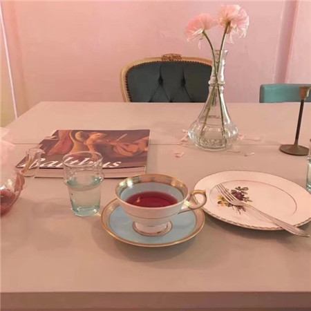 少女心爆棚的粉色系背景图空间素材创意gif搞笑图片