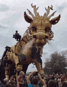 神龙降世创意gif搞笑图片