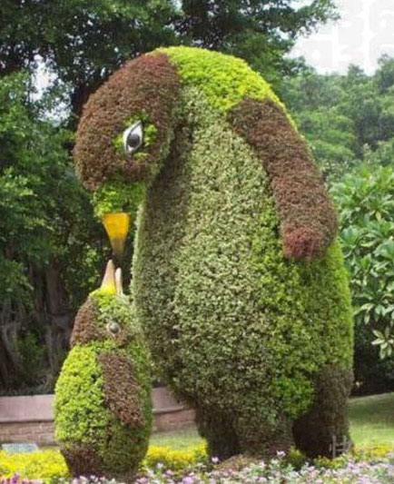 公园创意企鹅创意gif搞笑图片