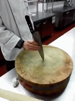 厨师花样创意转菜刀的gif图创意gif搞笑图片