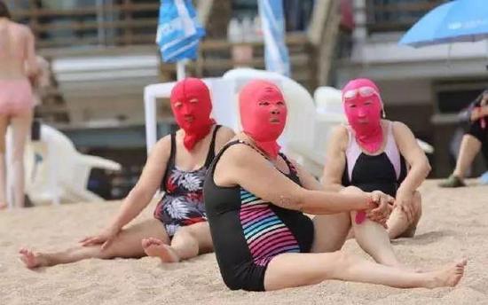 创意脸部物理防晒脸基尼图片创意gif搞笑图片