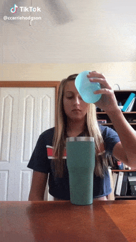 搞笑创意的魔术揭秘gif动图创意gif搞笑图片