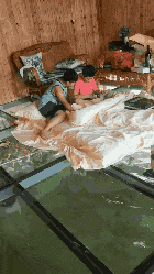 这样睡觉晚上不吵吗创意gif搞笑图片