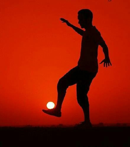 旅途中，换一个角度拍照更好玩！创意gif搞笑图片