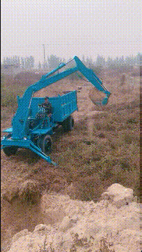 老哥这机器可真好，以后在也不用请挖机师傅了创意gif搞笑图片