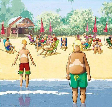 现在的人去海边晒黑了之后应该是酱紫的动画漫画gif搞笑图片