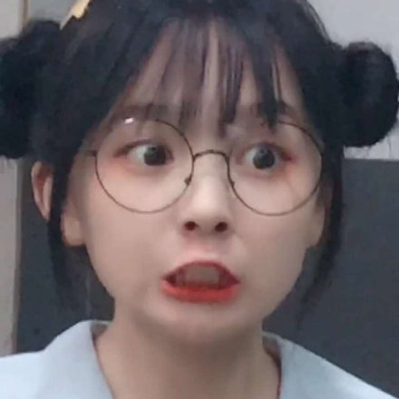 草莓酱OX吃惊表情，大吃一惊斗图吧gif搞笑图片