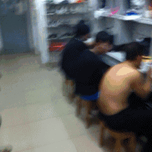 “假如我又丑又穷又矮又笨，你还会爱我吗?”“别他妈假如了，你恶搞gif搞笑图片