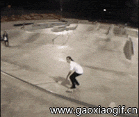 还以为是失误了，没想到来这招恶搞gif搞笑图片