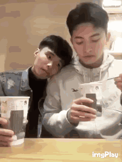 不知道为什么有种莫名的恶心感恶搞gif搞笑图片