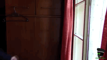 空调房出来热死人恶搞ps特效gif动图恶搞gif搞笑图片