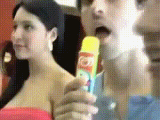 恶搞美女的邪恶内涵动图恶搞gif搞笑图片