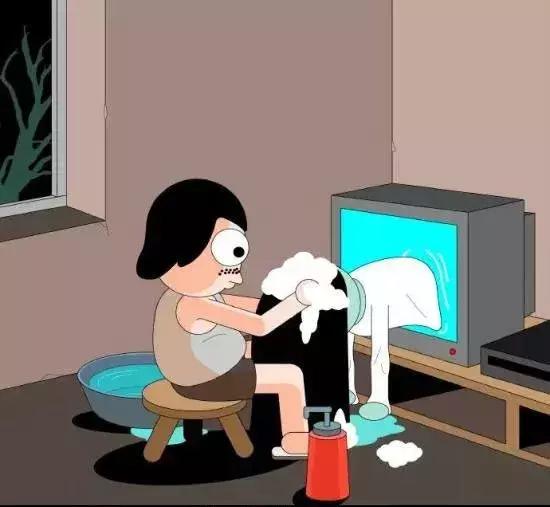 恶搞贞子洗头的图片恶搞gif搞笑图片