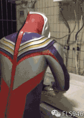 恶搞奥特曼做家务的搞笑动图恶搞gif搞笑图片