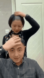 这才是情侣发型，真给力恶搞gif搞笑图片