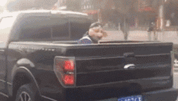 二师兄你这是被绑票了吗恶搞gif搞笑图片