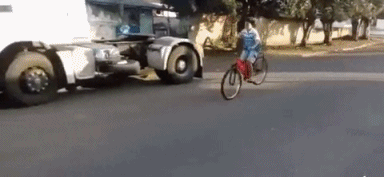 这是缘分吗，还是说是一段孽缘恶搞gif搞笑图片