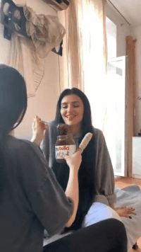 来自单身的恐惧恶搞gif搞笑图片