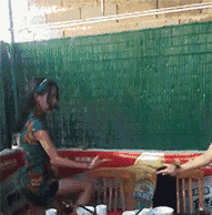 酒场上都是各路英雄豪杰恶搞gif搞笑图片