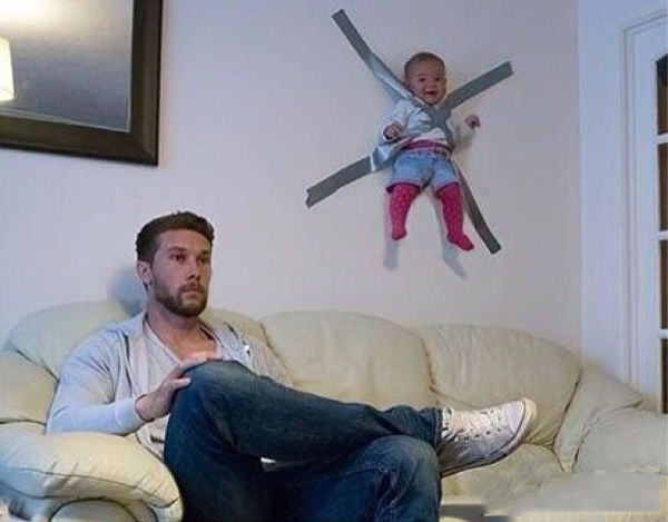 带小孩的最高境界儿童gif搞笑图片