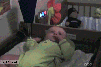 原来这个是按钮啊，做得还挺生动的儿童gif搞笑图片