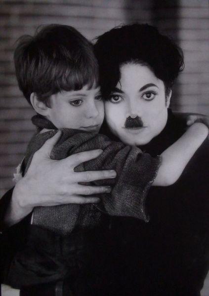 杰克逊还是卓别林？儿童gif搞笑图片