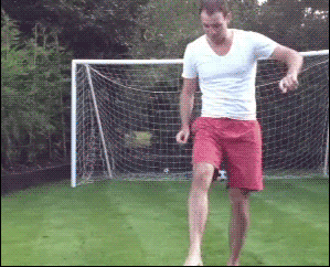 宝贝你有一个这样的爹，你妈知道么？儿童gif搞笑图片