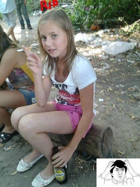 这到底是为什么儿童gif搞笑图片