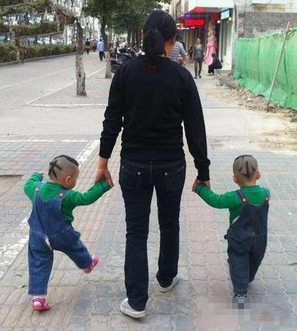 好直接。。。是怕分不出来了么。。。儿童gif搞笑图片