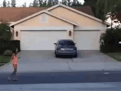 她是不是要跟我分手了啊儿童gif搞笑图片