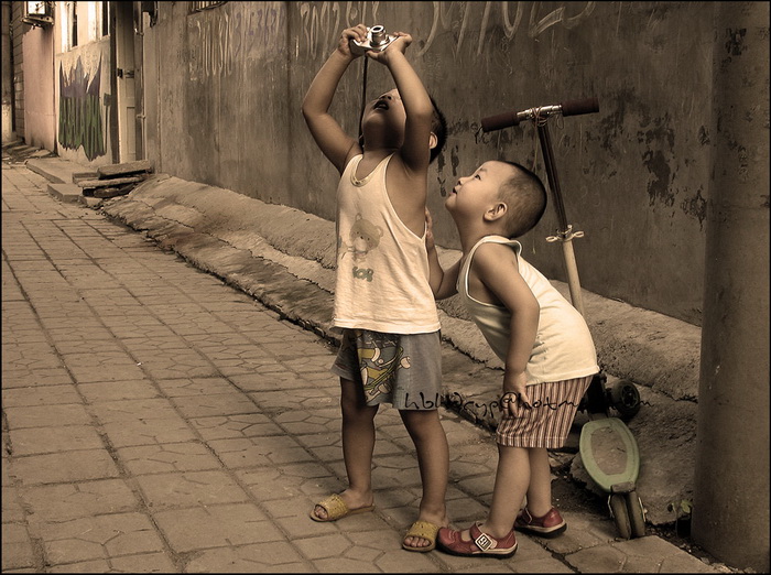 摄影大师露一小手给你看看儿童gif搞笑图片