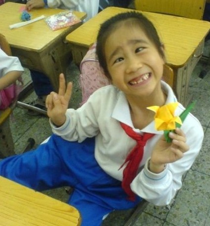 无法超越的眼神儿童gif搞笑图片