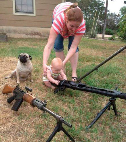 教育要从小抓起，一刻都不能停下来儿童gif搞笑图片