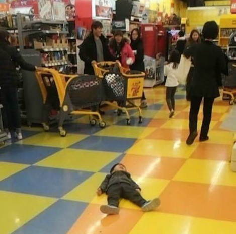 儿时必杀技儿童gif搞笑图片