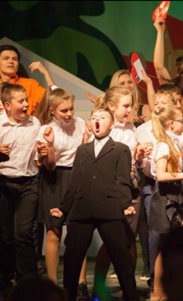 卧槽！感觉身体里的洪荒之力要爆发了儿童gif搞笑图片