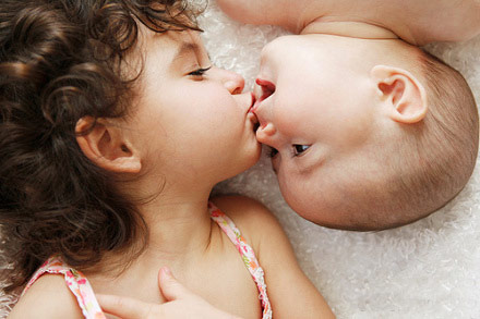 太少儿不宜了吧？儿童gif搞笑图片