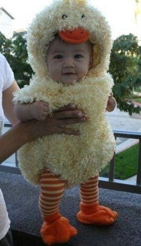 我家的小鸭子儿童gif搞笑图片