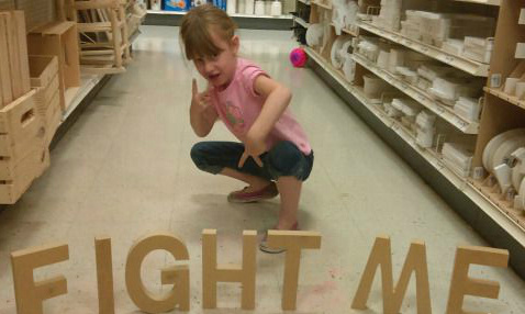 有点嚣张啊儿童gif搞笑图片