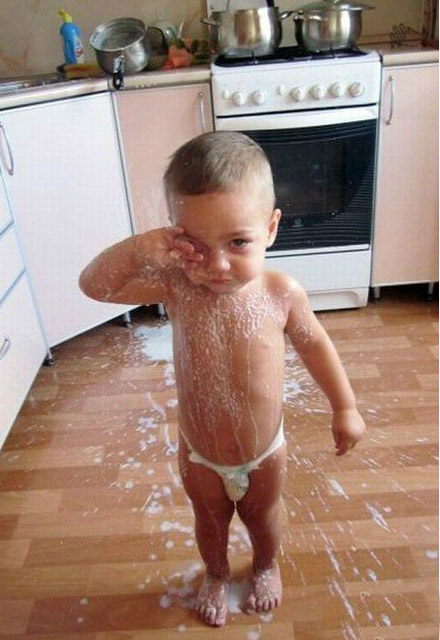 妈妈，请你原谅我吧儿童gif搞笑图片