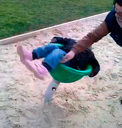 别人家的孩子就是好玩儿童gif搞笑图片